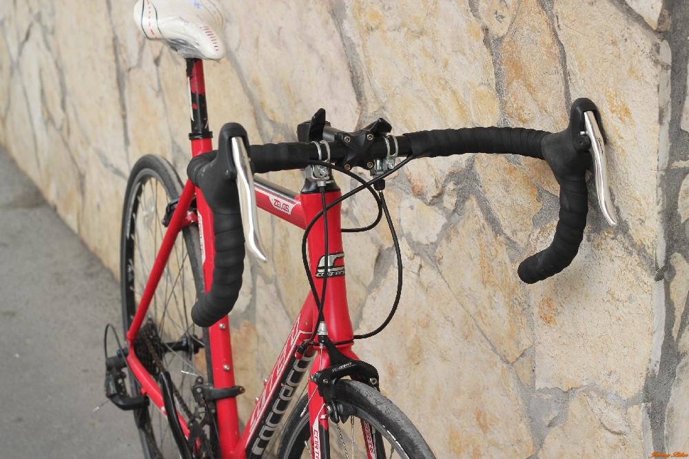Használt Carrera Zelos Országúti Kerékpár (54,5cm Alu)