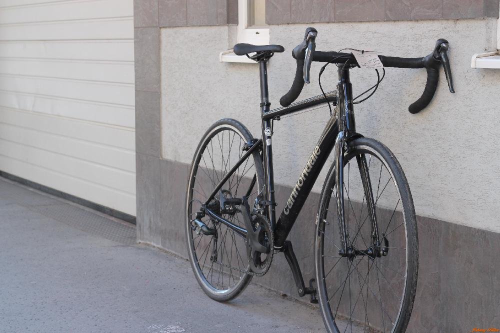 Használt Cannondale Optimo Országúti Kerékpár (54cm Alu)