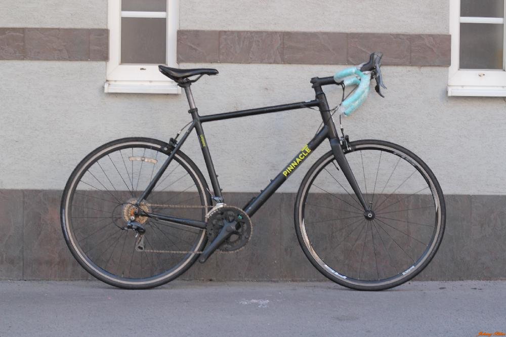 Használt Pinnacle Laterite One Országúti Kerékpár (57cm Alu)