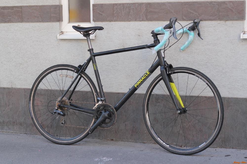 Használt Pinnacle Laterite One Országúti Kerékpár (57cm Alu)