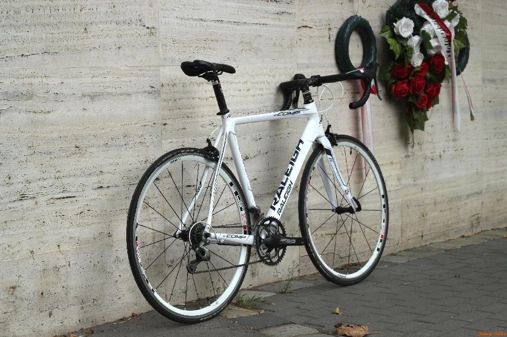 Használt Raleigh SP Comp Országúti Kerékpár ( 57cm Karbon)