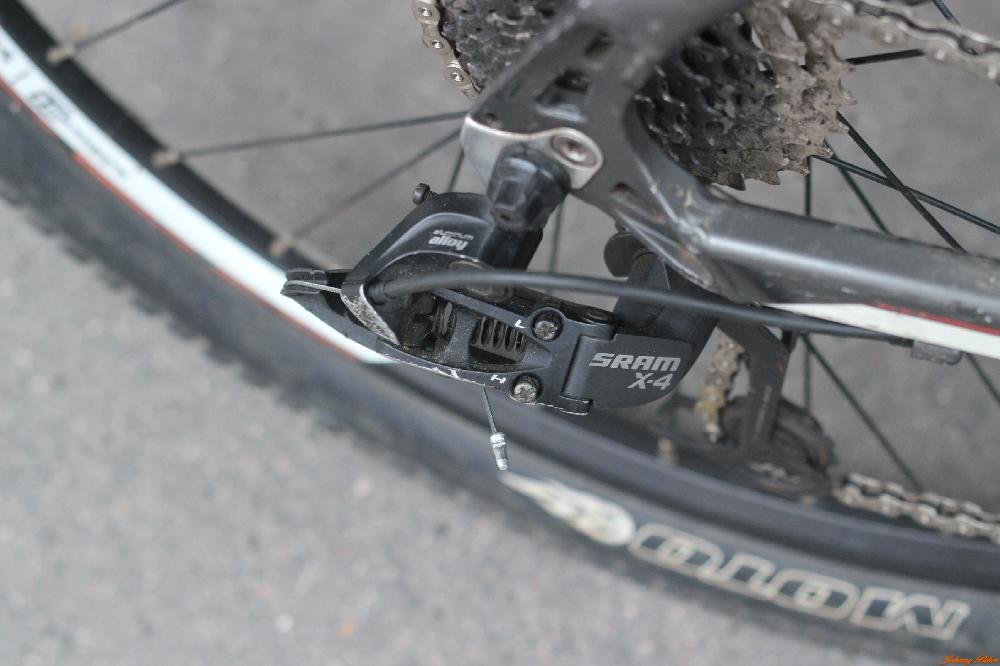 Megkímélt Carrera Vengance MTB Kerékpár (46cm Alu)