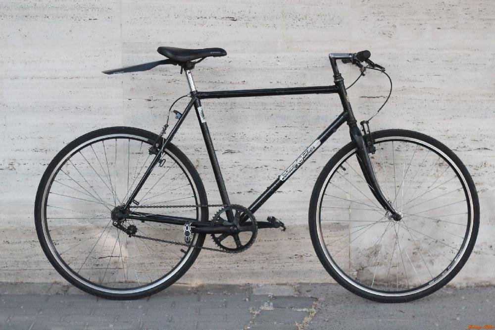 Használt JB Black Egysebis Kerékpár (57cm Acél)