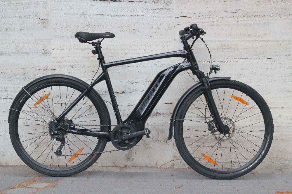 Használt Giant Roam E plusz Elektromos Trekking Kerékpár (60cm Alu)