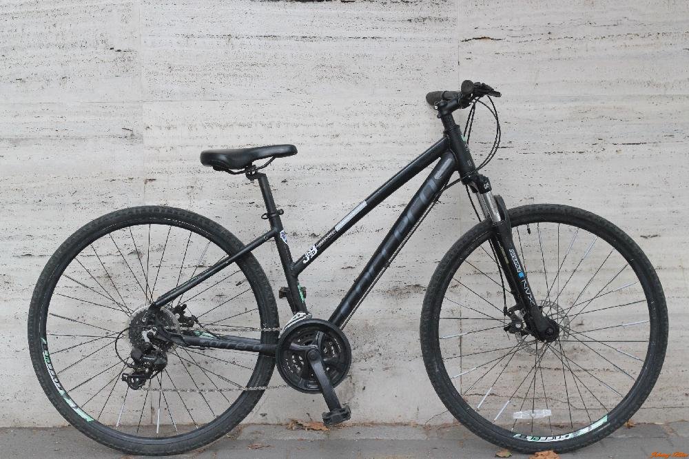Használt Carrera Crossfire 2. Női Trekking Kerékpár (41cm Alu)